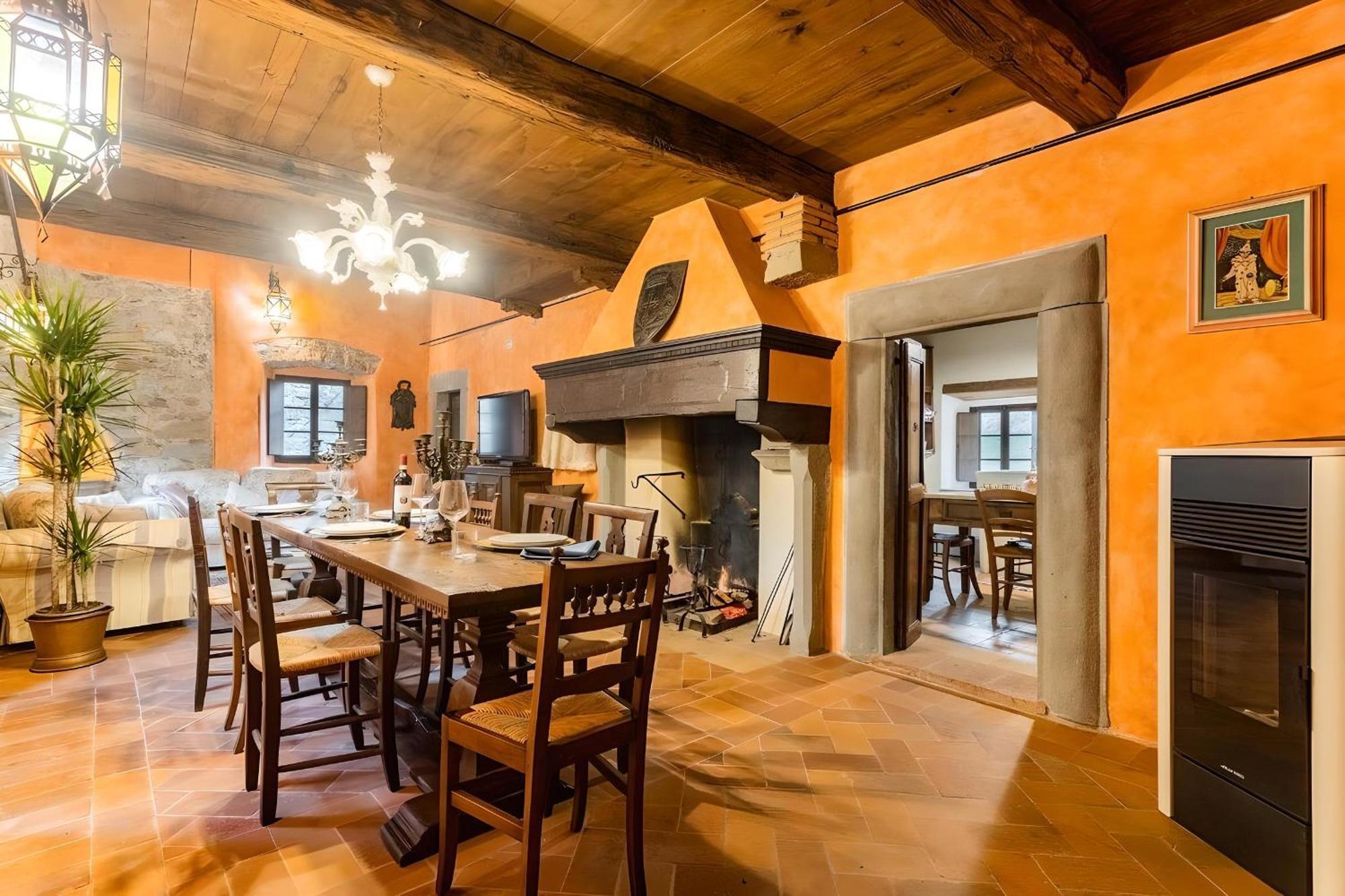Apartment Sambuca Loft San Romano in Garfagnana